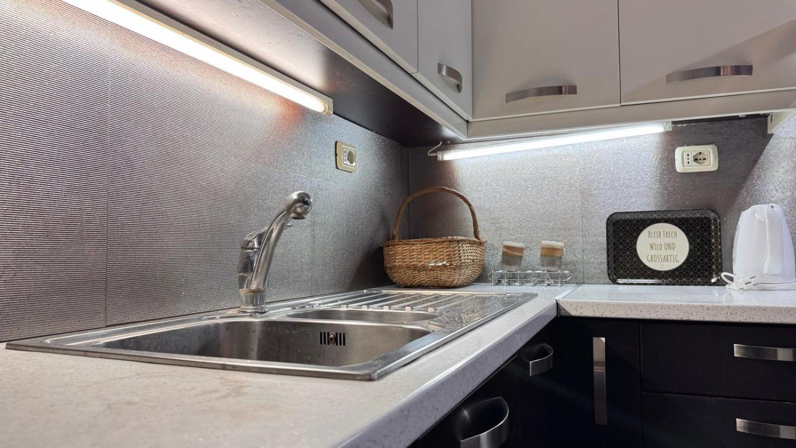 Apartament At Pazari Ri Tirana
