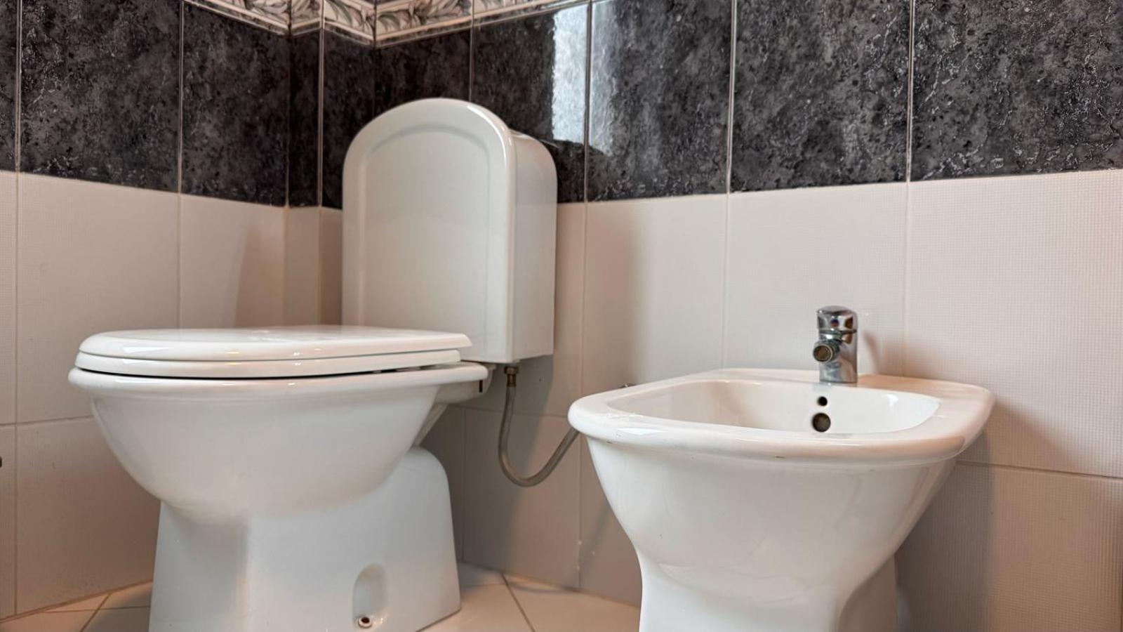 Apartament At Pazari Ri *